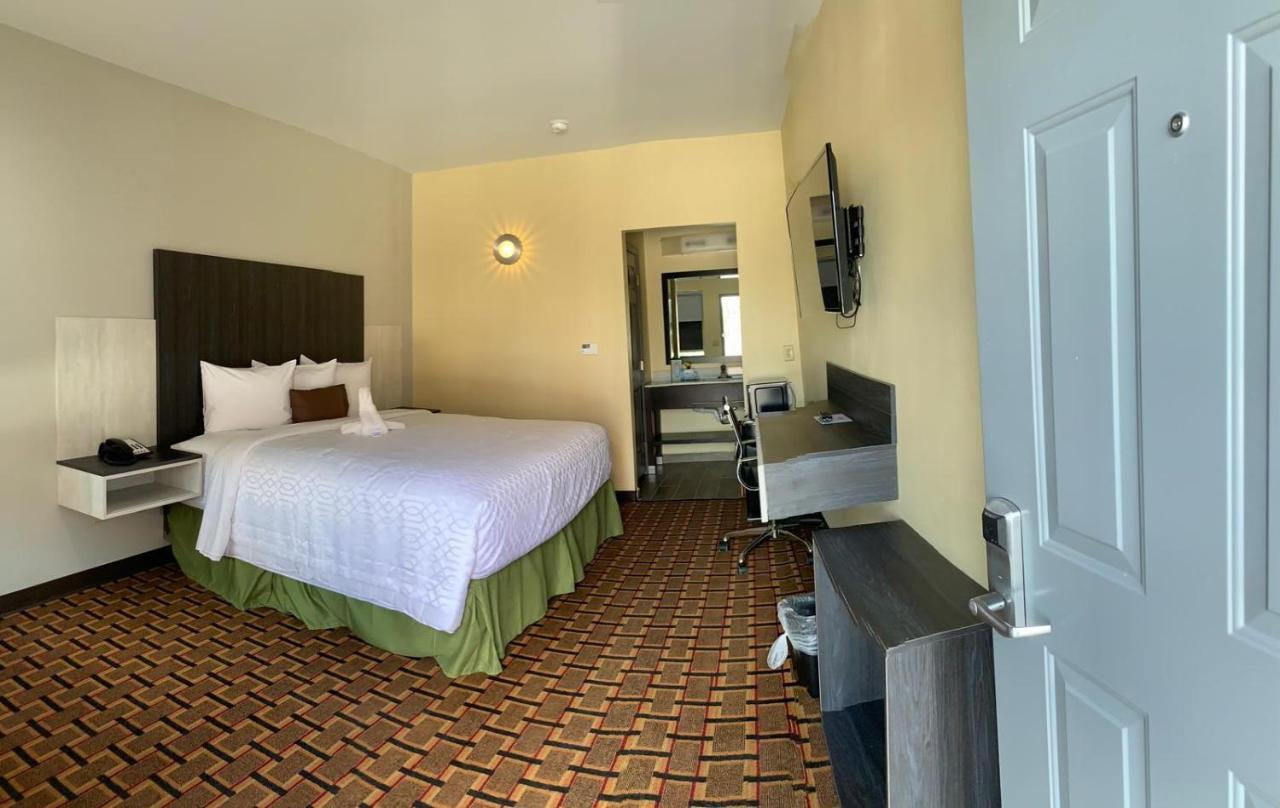 Homestay Inn & Suites Эдинбург Экстерьер фото